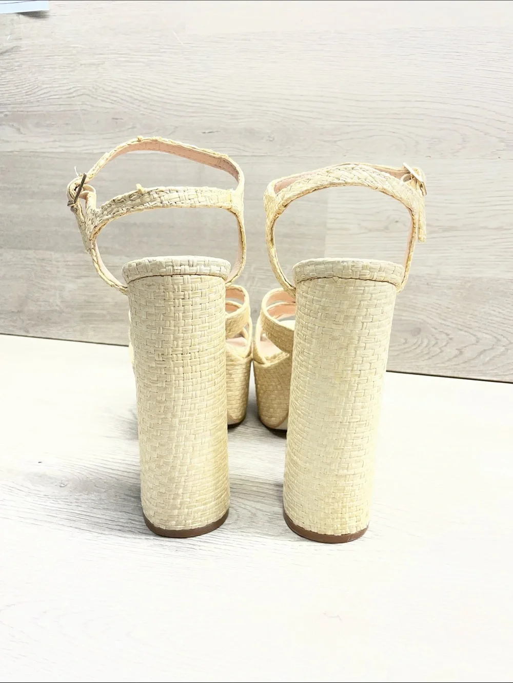 Steve Madden Beige Woven Platform Block Heel Sandals #1559